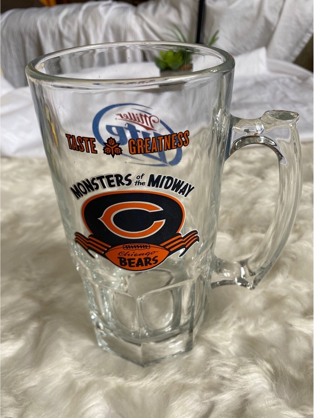 Miller Lite Chicago Bears Monsters of the Midway Glass Beer